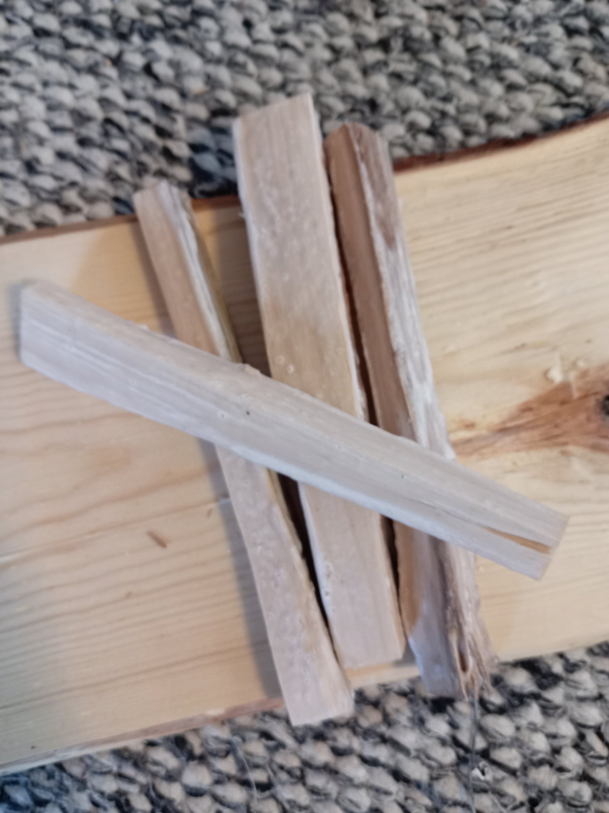 Klapin kaveri, koivutikun kuva 